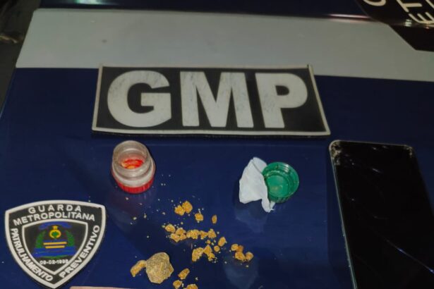 guarda-metropolitana-recupera-motocicleta-furtada-e-prende-mulher-por-trafico-de-drogas-em-palmas