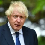 boris-johnson-reage-apos-escapar-a-ataque-russo:-“logica-distorcida”