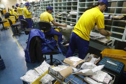 greve-nos-correios:-tst-determina-manutencao-de-80%-do-efetivo