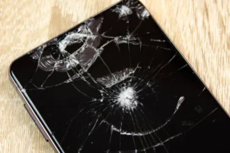 vale-reparar-o-celular-ou-comprar-outro?-veja-como-decidir