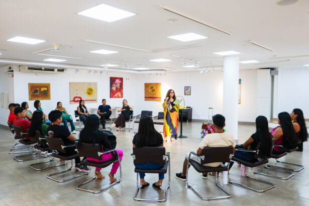 fundacao-cultural-de-palmas-recebe-academicos-de-pedagogia-da-uft-para-roda-de-conversa-sobre-literatura-e-letramento