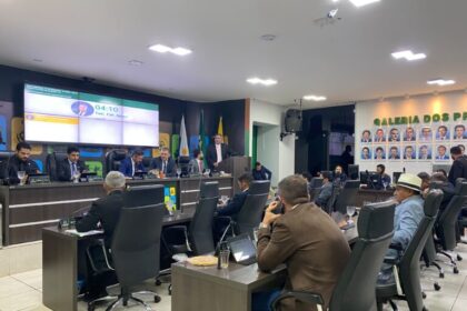 projetos-de-max-fleury-que-incentivam-doacao-de-sangue-e-acoes-entre-geracoes-sao-aprovados-em-segunda-votacao