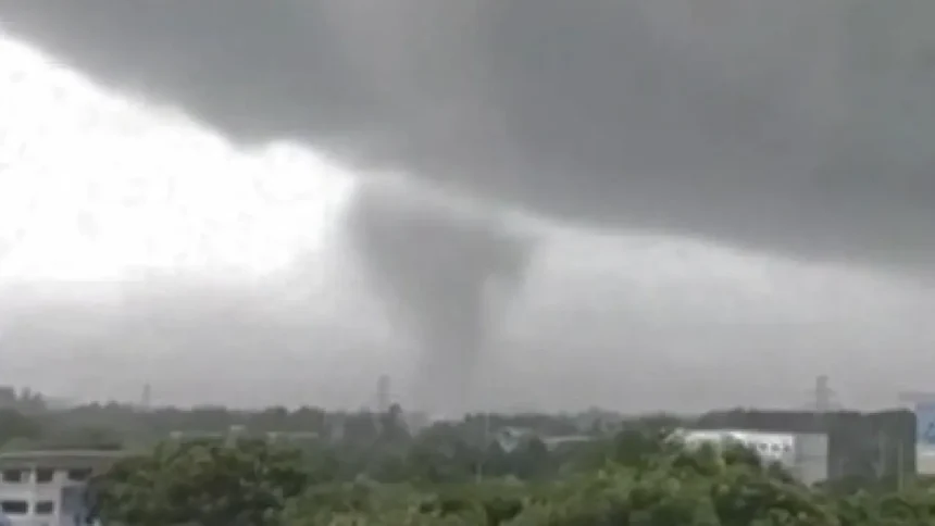 durante-forte-tempestade,-tornado-atinge-escola-no-sul-da-china;-veja!