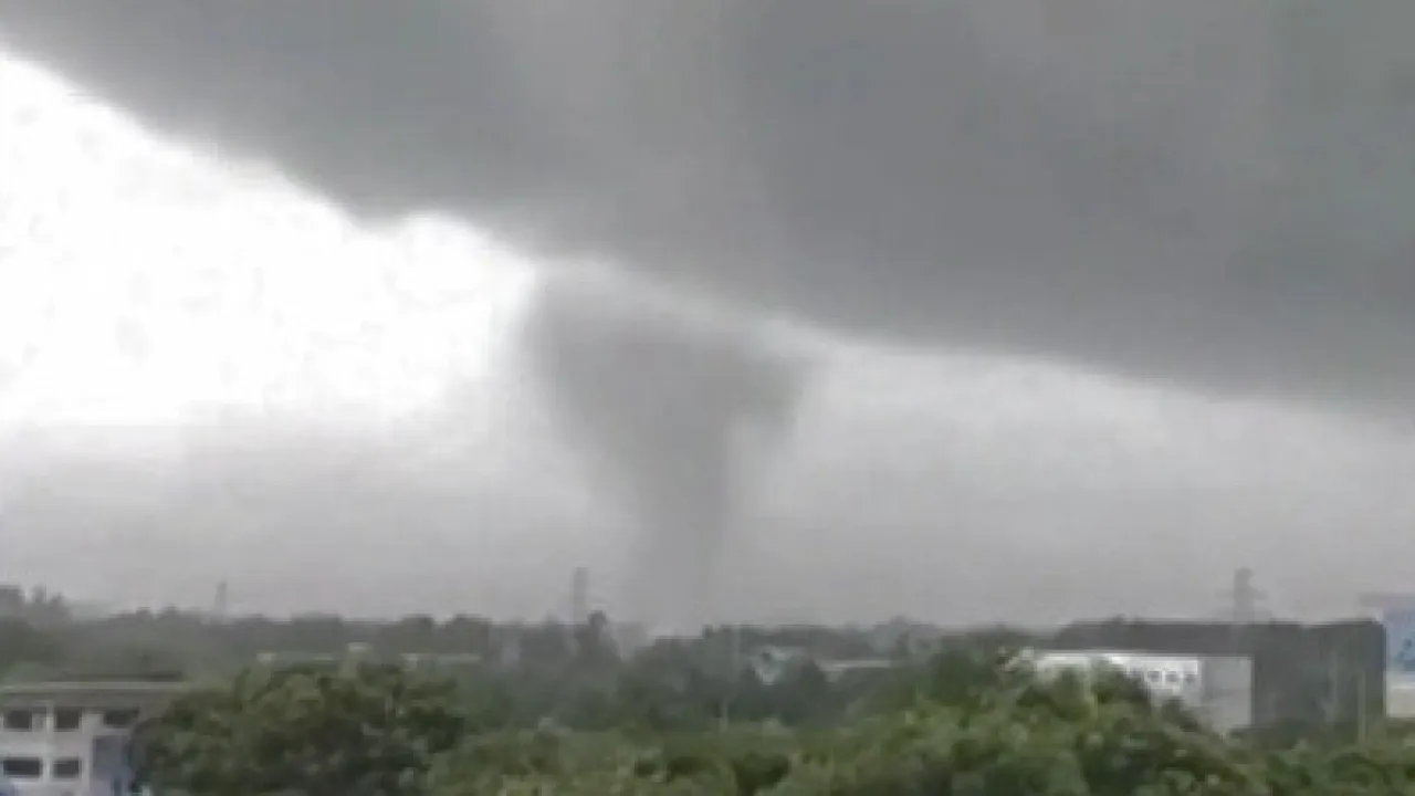 durante-forte-tempestade,-tornado-atinge-escola-no-sul-da-china;-veja!