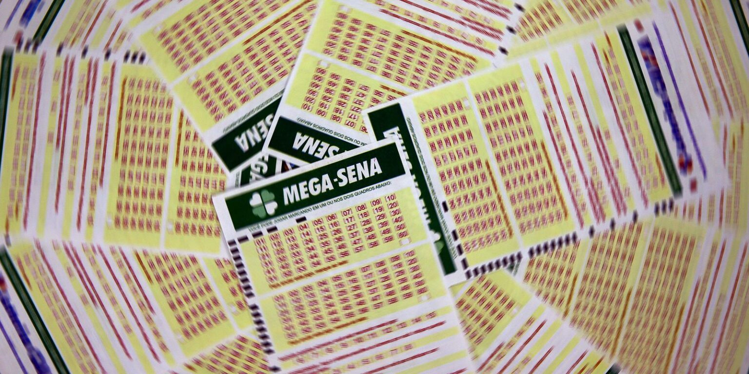 mega-sena-acumula-para-r$-102-milhoes;-confira-os-numeros-sorteados