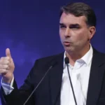 flavio-usou-em-campanha-imovel-de-advogado-alvo-de-buscas-da-pf-no-caso-inss,-diz-revista