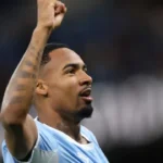 ex-palmeiras,-allan-estreia-com-gol-e-assistencia-em-goleada-do-city