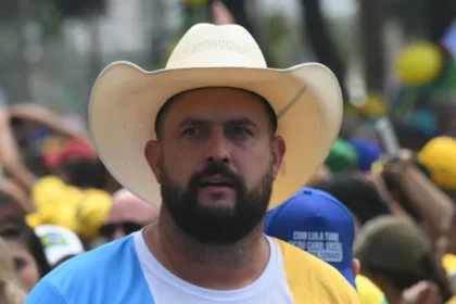 mendonca-rejeita-pedido-de-aliado-de-flavio-bolsonaro-para-barrar-reajuste-no-bolsa-familia