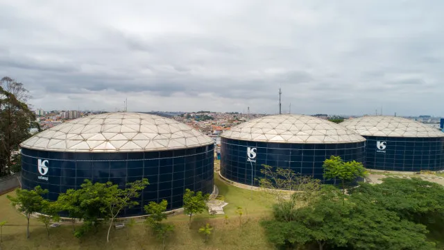 sabesp-e-multada-em-r$-29,9-mi-por-falhas-em-estacoes-de-esgoto-e-descumprir-prazos-de-obras