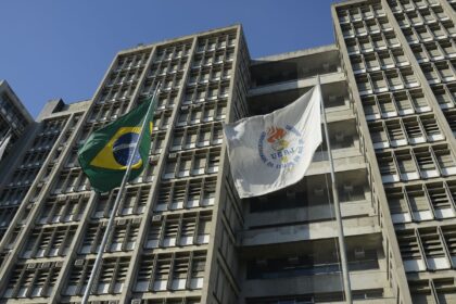 justica-aumenta-indenizacao-a-estudantes-vitimas-de-racismo-na-uerj