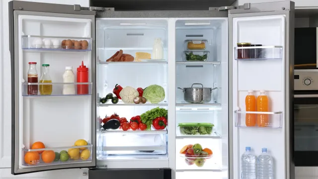 5-alimentos-que-nunca-deve-guardar-na-porta-da-geladeira
