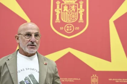 espanha-renova-com-luis-de-la-fuente-ate-2032-apos-titulo-mundial