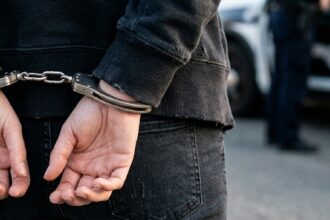 apos-31-anos,-mulher-e-condenada-a-19-anos-de-prisao-por-homicidio-na-capital