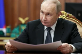 russia-sugere-cooperacao-com-a-extrema-direita-da-alemanha