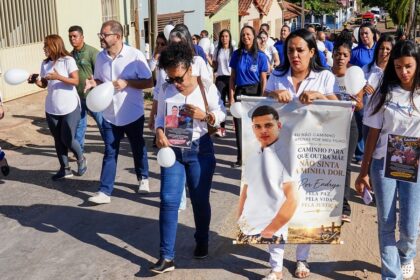 caminhada-do-mpto-em-dianopolis-reforca-compromisso-coletivo-com-a-promocao-da-cultura-de-paz