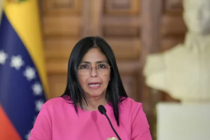 delcy-rodriguez-pediu-reuniao-com-brasil-em-ny