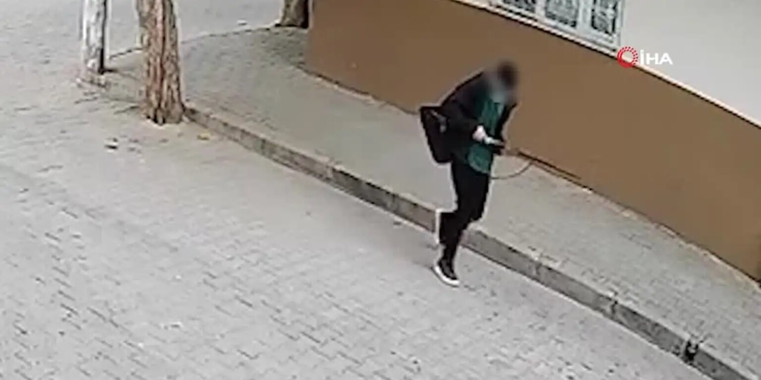 estudante-abre-fogo-do-lado-de-fora-de-escola-na-turquia