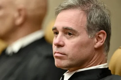 mendonca-acusa-moraes-de-direcionar-investigacao-no-stf