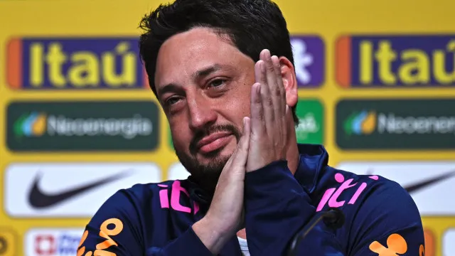 arthur-elias-convoca-selecao-feminina-para-amistosos-contra-argentina