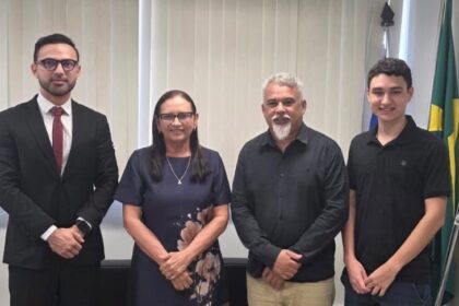 prefeitura-participa-de-reuniao-tecnica-acerca-da-aplicacao-de-recursos-federais-destinados-a-educacao