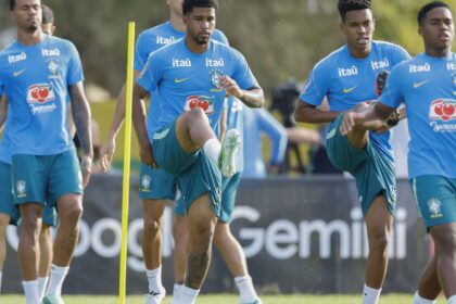 selecao:-ancelotti-comanda-1o-treino-com-grupo-completo-na-australia