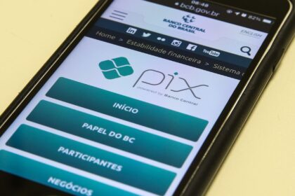 bancos-centrais-do-brasil-e-da-europa-avaliam-interligar-pix-com-tips
