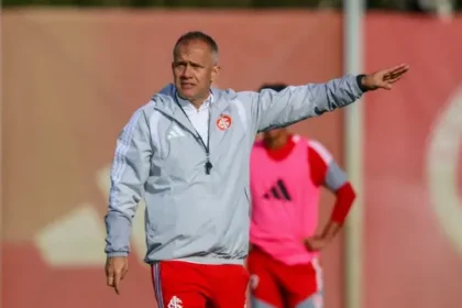 internacional-anuncia-a-contratacao-do-tecnico-eduardo-baptista