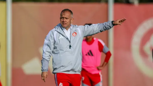 internacional-anuncia-a-contratacao-do-tecnico-eduardo-baptista