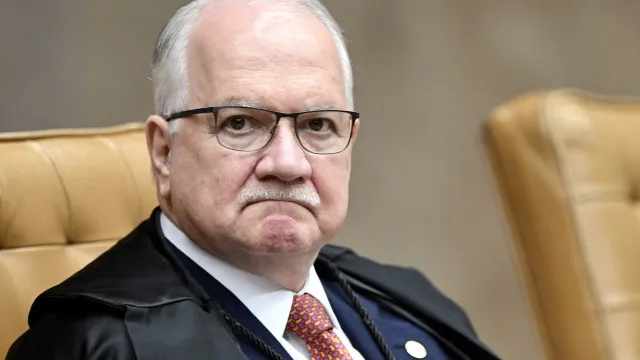 fachin-cobra-manifestacao-da-pgr-sobre-casos-do-inss-e-master