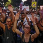 despejo-de-idosa-em-madrid-leva-milhares-as-ruas:-“tragedia-social”
