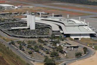 bh:-aeroporto-de-confins-suspende-operacoes-por-problema-na-pista