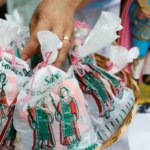 familias-preservam-tradicao-de-cosme-e-damiao-no-rio-de-janeiro