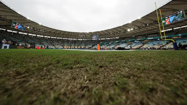 maracana-inicia-processo-para-troca-do-gramado-apos-criticas-e-jogo-da-nfl