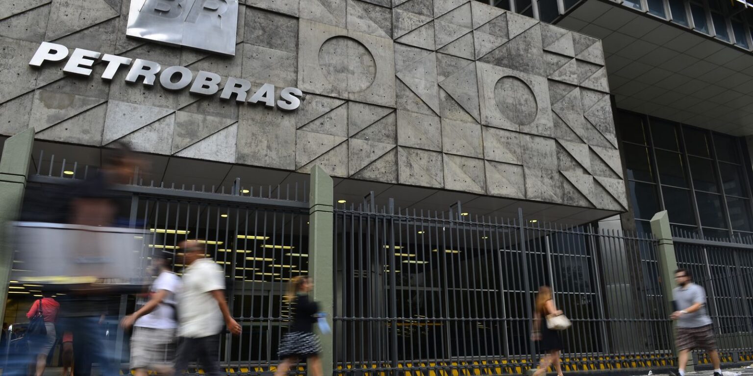 petrobras-fecha-acordo-para-comprar-gas-dos-eua-por-mais-de-20-anos