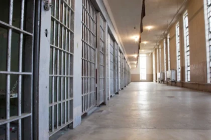 homem-que-passou-41-anos-no-corredor-da-morte-e-ilibado-apos-exame-de-dna