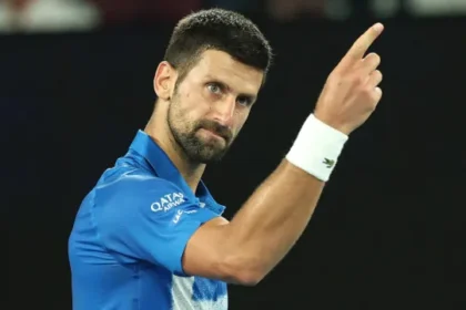 djokovic-volta-a-vencer,-mantem-invencibilidade-na-china,-e-admite-cansaco