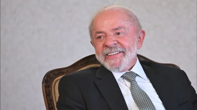 lula-assina-cessao-onerosa-de-terreno-do-centro-de-treinamento-do-santos