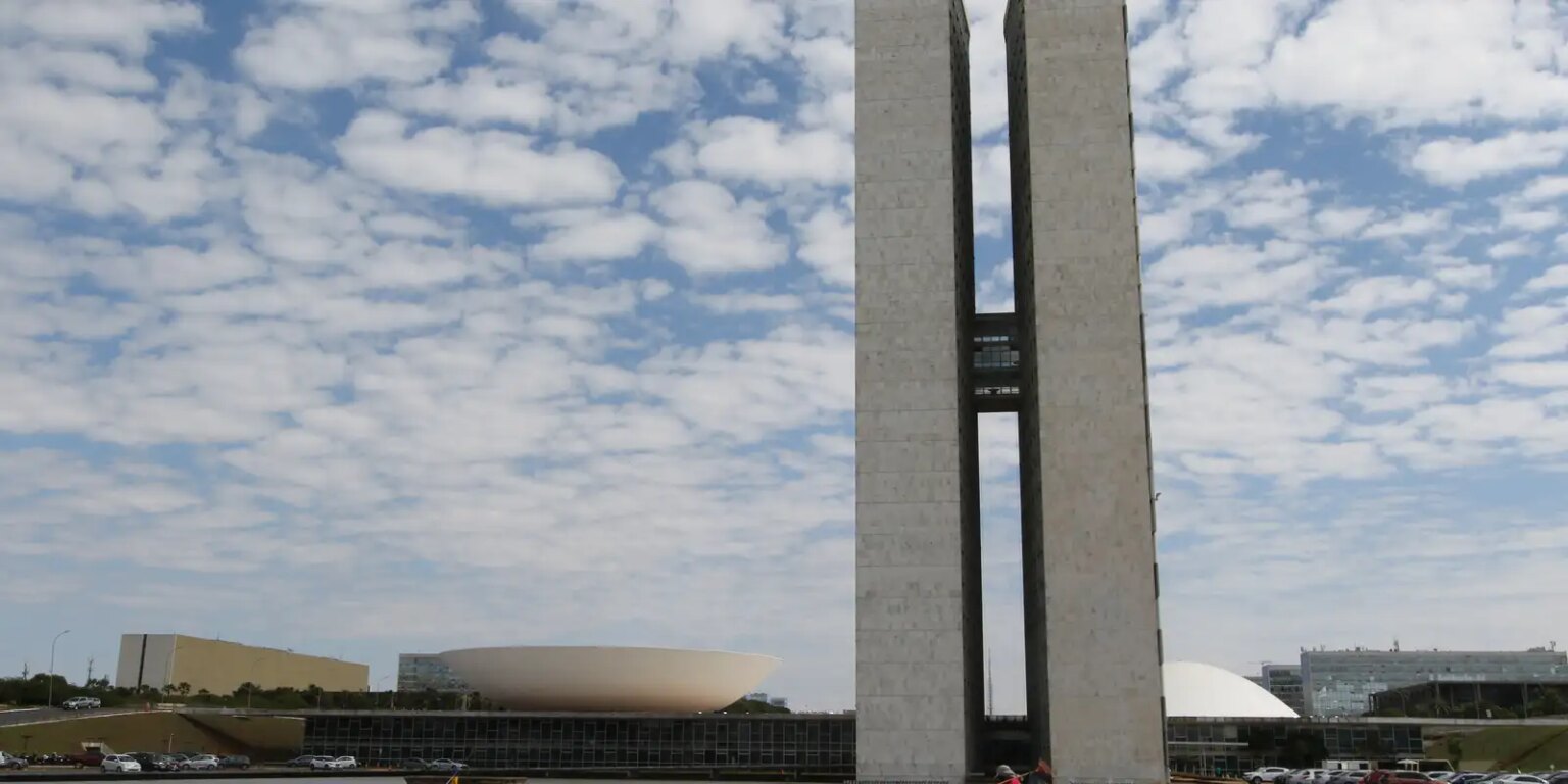 presidente-do-senado-marca-para-segunda-votacao-do-fim-da-escala-6×1