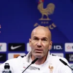zidane-fala-no-meio-da-‘tempestade’:-“tiro-o-chapeu-a-cristiano-ronaldo”