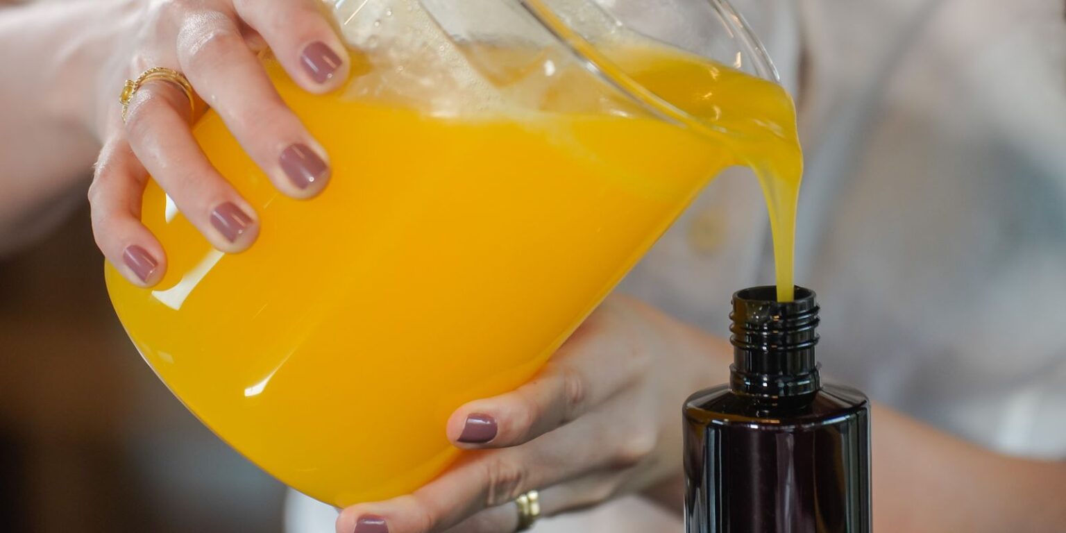 anvisa:-veja-a-lista-de-cosmeticos-que-podem-ter-fabricacao-artesanal