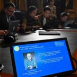 belga-que-descobriu-menor-particula-do-universo-recebe-nobel-da-fisica