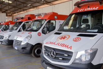 blitzes-educativas-orientam-condutores-sobre-passagem-de-veiculos-de-emergencia