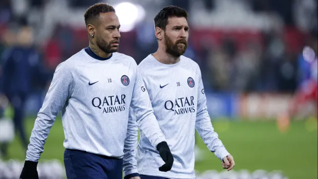 neymar-publica-homenagem-a-messi-em-dia-de-adeus-do-craque-a-argentina