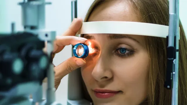 pressao-intraocular-deve-ser-medida-anualmente-a-partir-dos-40-anos,-pois,-sem-controle,-pode-levar-ao-glaucoma
