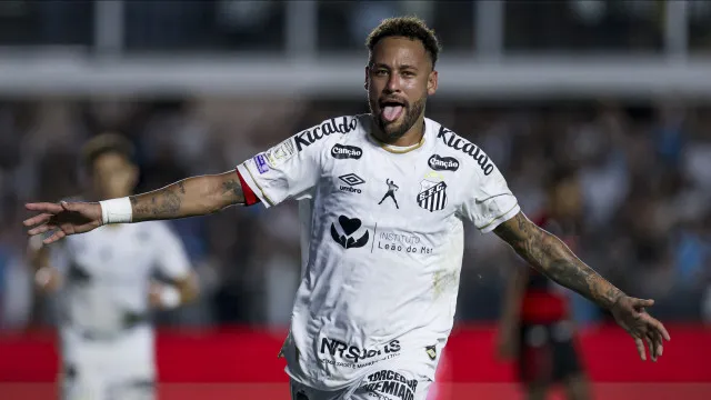 neymar-marca-duas-vezes,-flamengo-tropeca-e-palmeiras-encosta-no-lideo