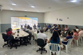 cras-karaja-ii-orienta-pessoas-idosas-sobre-direitos-e-prevencao-de-violencias