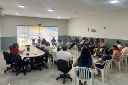 cras-karaja-ii-orienta-pessoas-idosas-sobre-direitos-e-prevencao-de-violencias