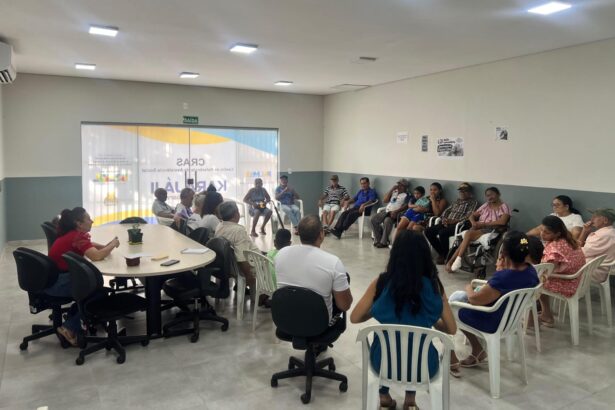 cras-karaja-ii-orienta-pessoas-idosas-sobre-direitos-e-prevencao-de-violencias
