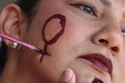 aumentam-agressoes-politicas-em-mes-de-luta-contra-violencia-a-mulher