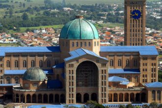 santuario-de-aparecida-tera-missas,-consagracao e-procissao-no-feriado